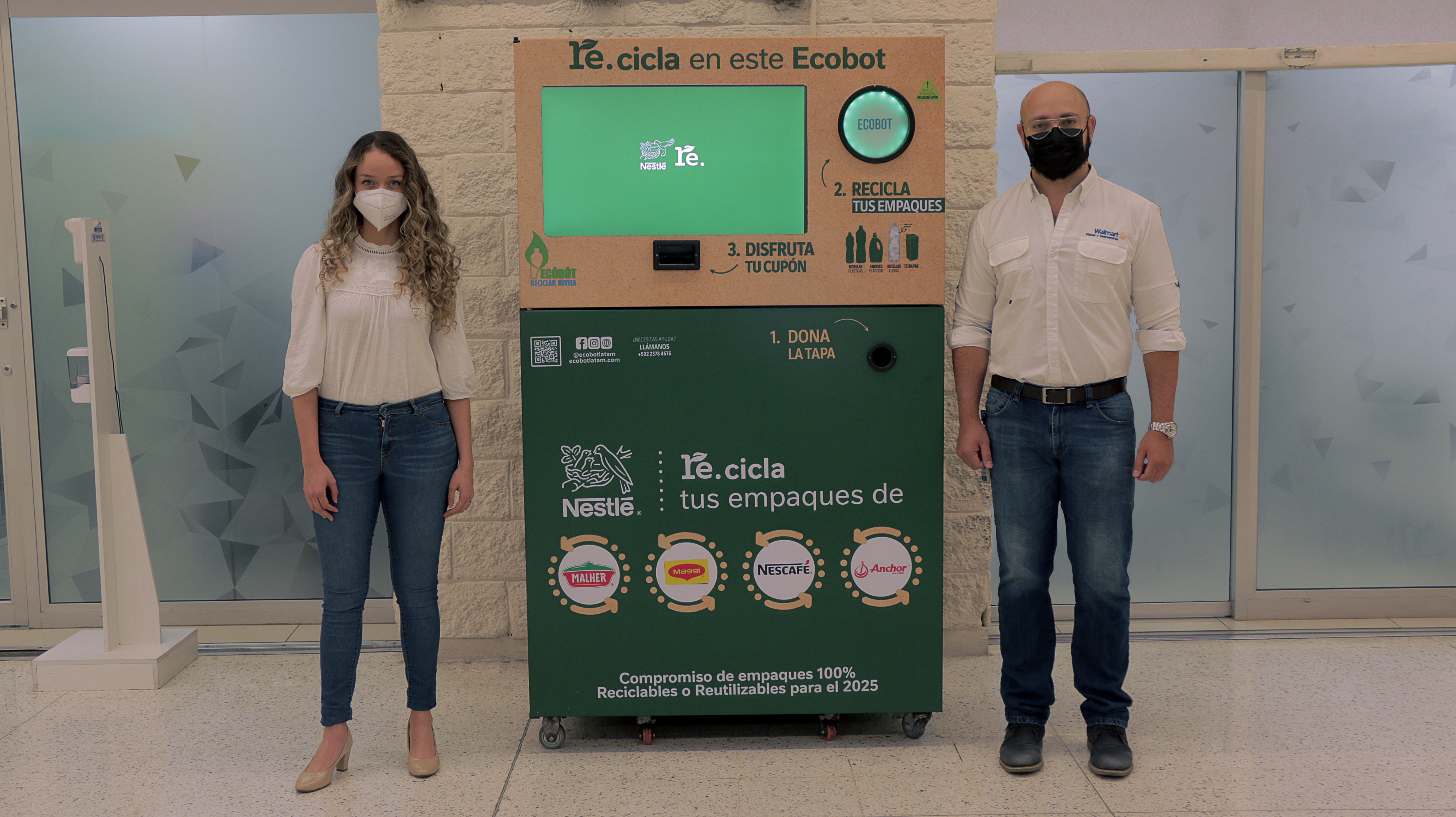 Nestlé habilita máquina en Walmart Roosevelt para promover el reciclaje